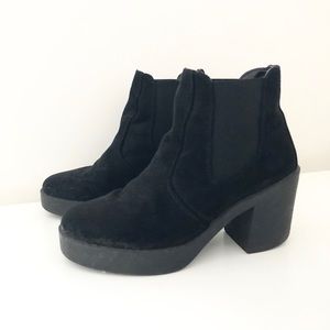 Topshop black suede Chelsea boots with platform